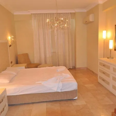 Apartmán Gold City 2+1 Daire *